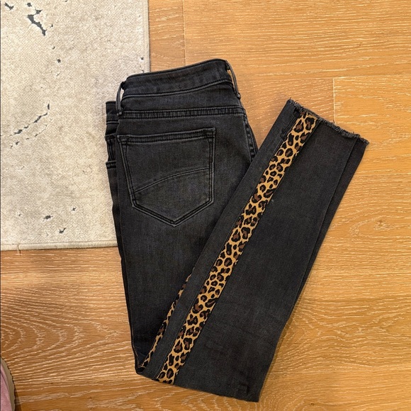 DRIFTWOOD Black Jeans with Leopard Detail - Picture 1 of 2